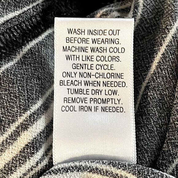 New! Never Worn Black and White Candies Maxi Dress. Size Large. - Picture 5 of 9